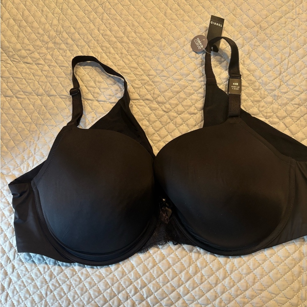 Torrid Back smoothing push up T-shirt bra